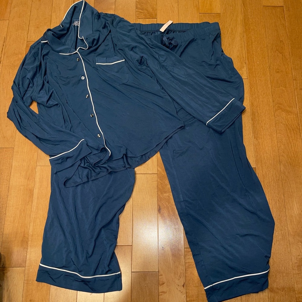 Womens Victorias Secret XL blue loose pajama set NWT